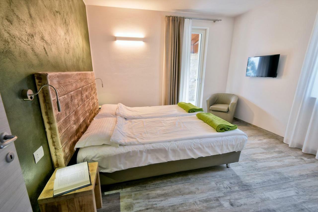 Verdeulivo Relax Home - Ruculi Hospitality Tignale Ngoại thất bức ảnh